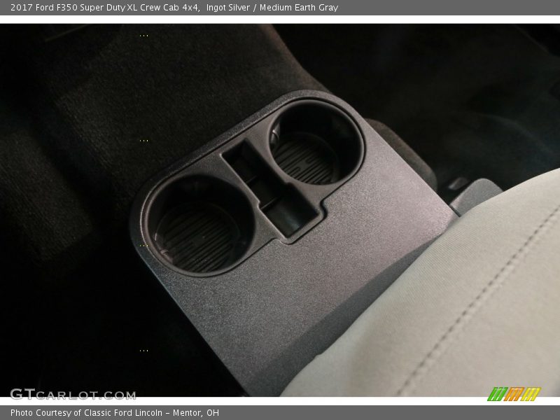 Ingot Silver / Medium Earth Gray 2017 Ford F350 Super Duty XL Crew Cab 4x4