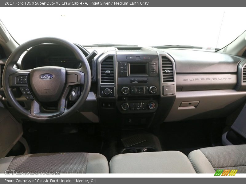Ingot Silver / Medium Earth Gray 2017 Ford F350 Super Duty XL Crew Cab 4x4