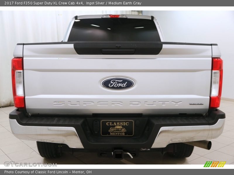 Ingot Silver / Medium Earth Gray 2017 Ford F350 Super Duty XL Crew Cab 4x4