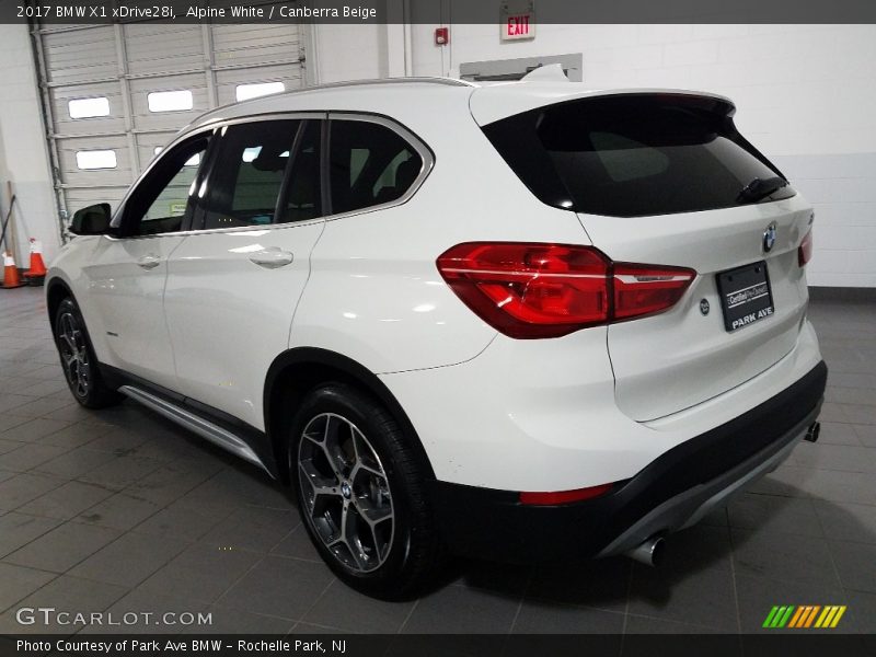 Alpine White / Canberra Beige 2017 BMW X1 xDrive28i