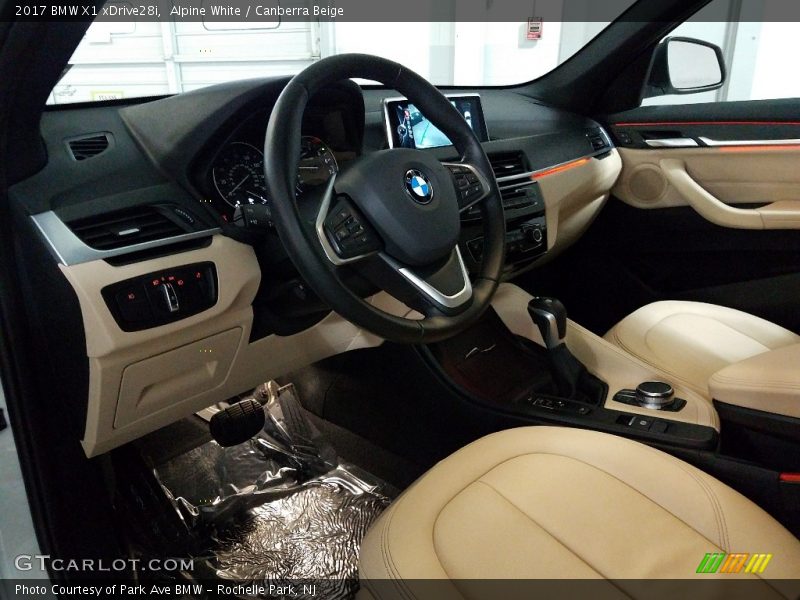 Alpine White / Canberra Beige 2017 BMW X1 xDrive28i