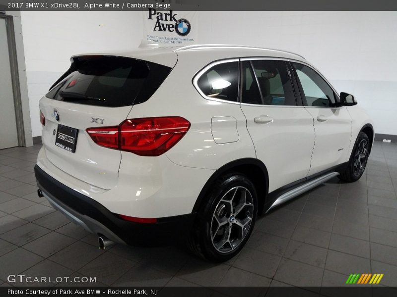 Alpine White / Canberra Beige 2017 BMW X1 xDrive28i