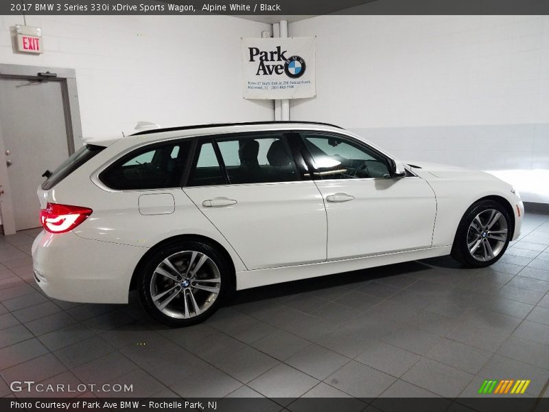 Alpine White / Black 2017 BMW 3 Series 330i xDrive Sports Wagon