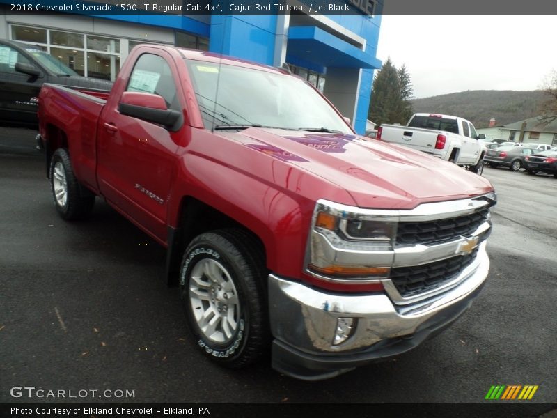 Front 3/4 View of 2018 Silverado 1500 LT Regular Cab 4x4