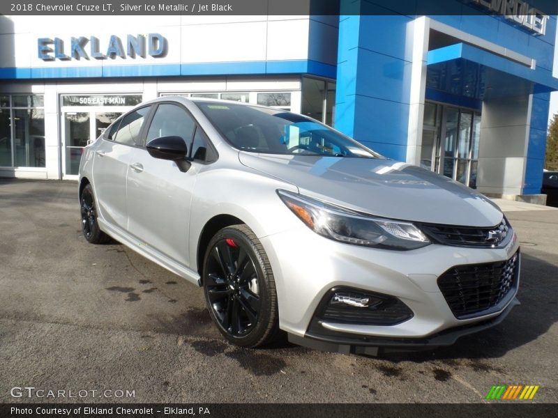 Silver Ice Metallic / Jet Black 2018 Chevrolet Cruze LT