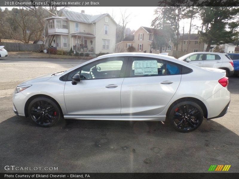 Silver Ice Metallic / Jet Black 2018 Chevrolet Cruze LT
