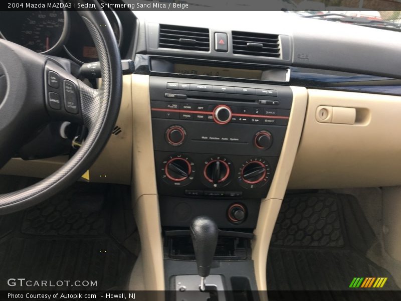 Shimmering Sand Mica / Beige 2004 Mazda MAZDA3 i Sedan