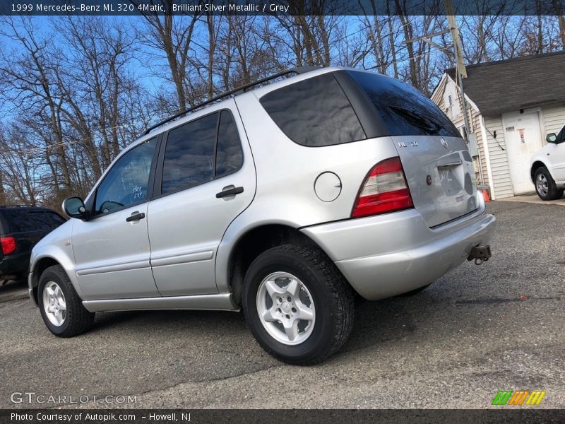 Brilliant Silver Metallic / Grey 1999 Mercedes-Benz ML 320 4Matic
