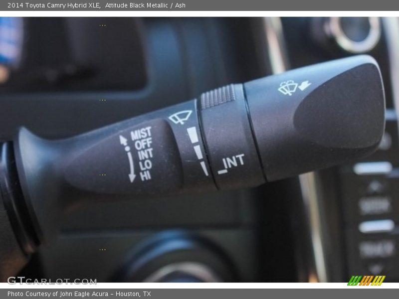 Attitude Black Metallic / Ash 2014 Toyota Camry Hybrid XLE