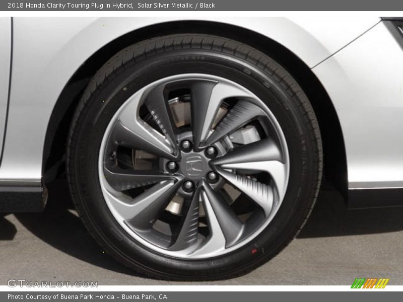 Solar Silver Metallic / Black 2018 Honda Clarity Touring Plug In Hybrid