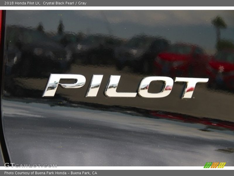 Crystal Black Pearl / Gray 2018 Honda Pilot LX