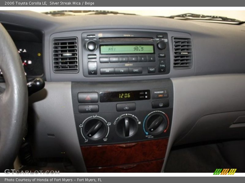 Silver Streak Mica / Beige 2006 Toyota Corolla LE