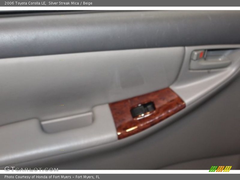 Silver Streak Mica / Beige 2006 Toyota Corolla LE