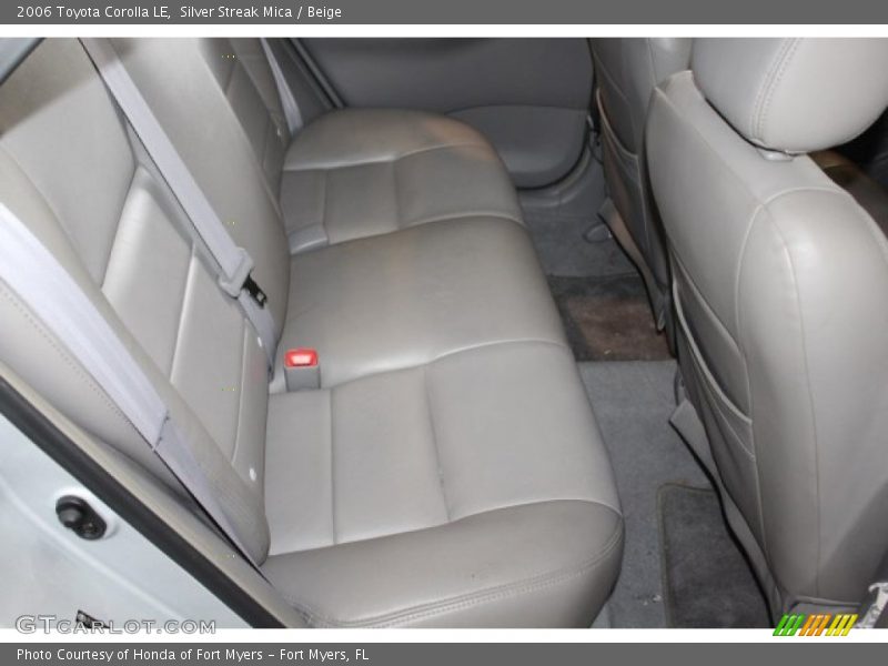 Silver Streak Mica / Beige 2006 Toyota Corolla LE