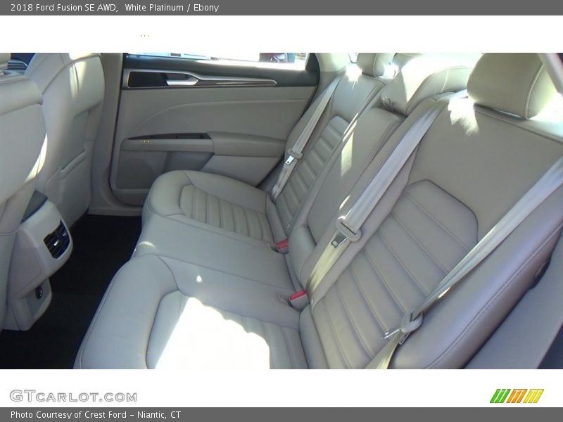 White Platinum / Ebony 2018 Ford Fusion SE AWD