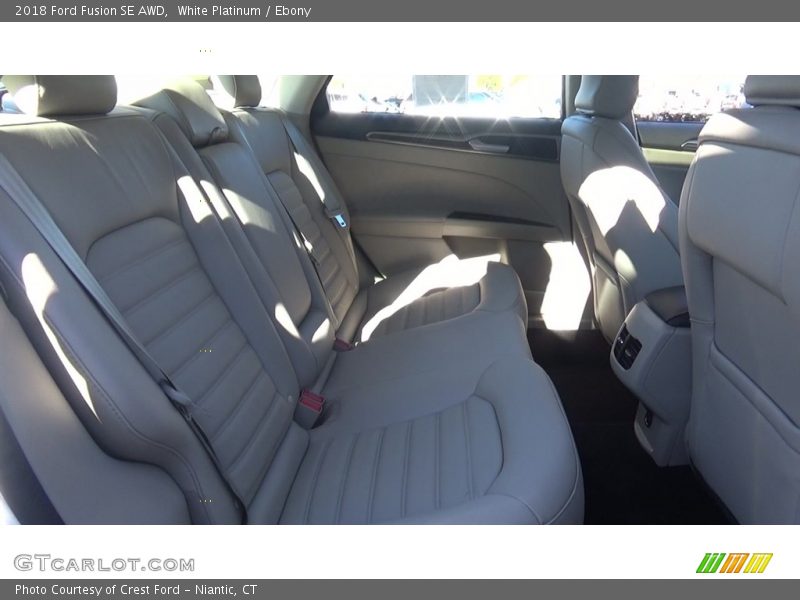 White Platinum / Ebony 2018 Ford Fusion SE AWD