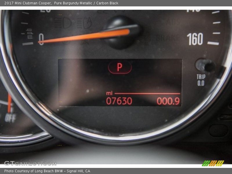 Pure Burgundy Metallic / Carbon Black 2017 Mini Clubman Cooper