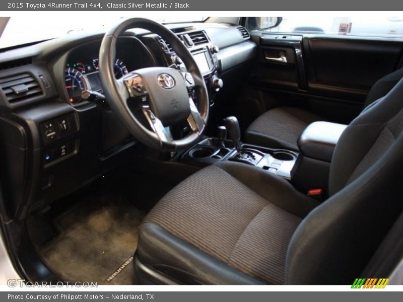 Classic Silver Metallic / Black 2015 Toyota 4Runner Trail 4x4