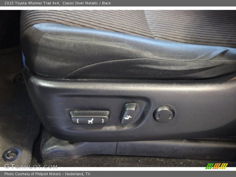 Classic Silver Metallic / Black 2015 Toyota 4Runner Trail 4x4