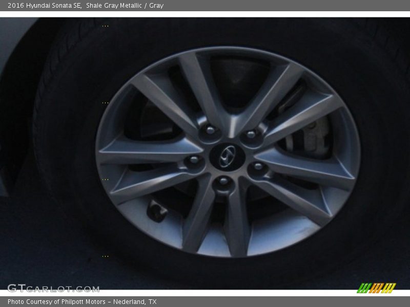 Shale Gray Metallic / Gray 2016 Hyundai Sonata SE
