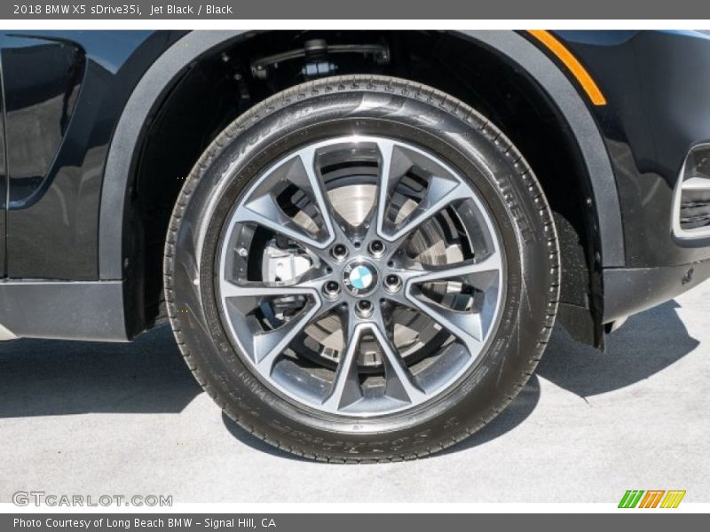 Jet Black / Black 2018 BMW X5 sDrive35i