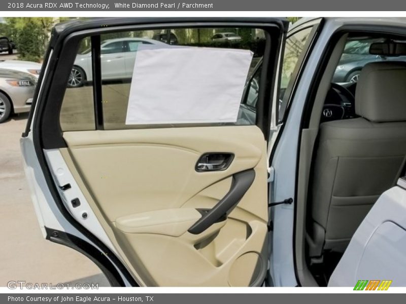 White Diamond Pearl / Parchment 2018 Acura RDX AWD Technology