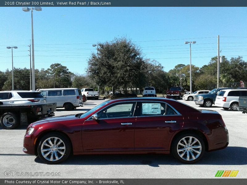 Velvet Red Pearl / Black/Linen 2018 Chrysler 300 Limited