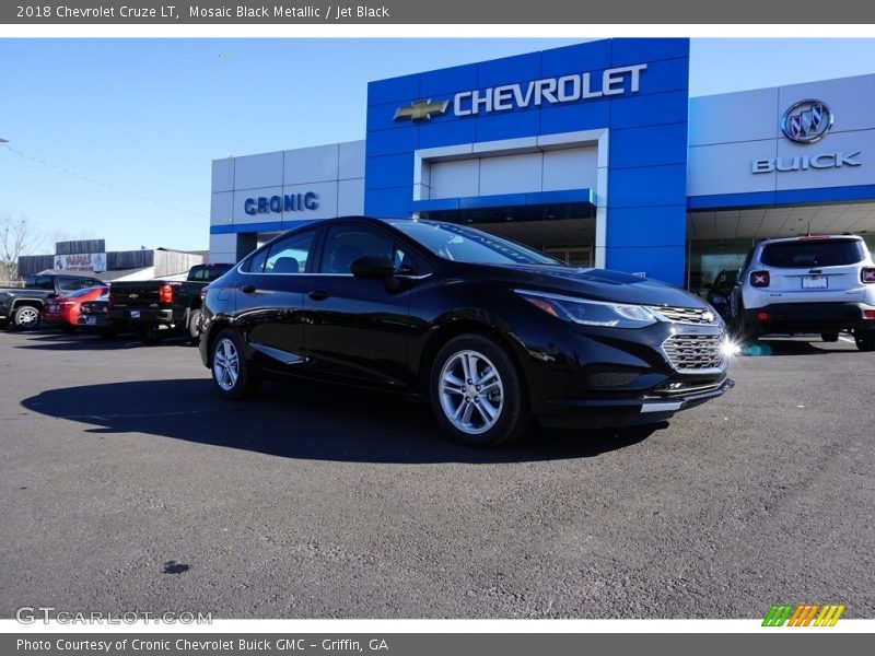 Mosaic Black Metallic / Jet Black 2018 Chevrolet Cruze LT