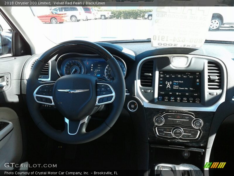 Velvet Red Pearl / Black/Linen 2018 Chrysler 300 Limited