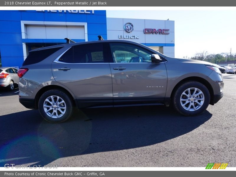 Pepperdust Metallic / Jet Black 2018 Chevrolet Equinox LT