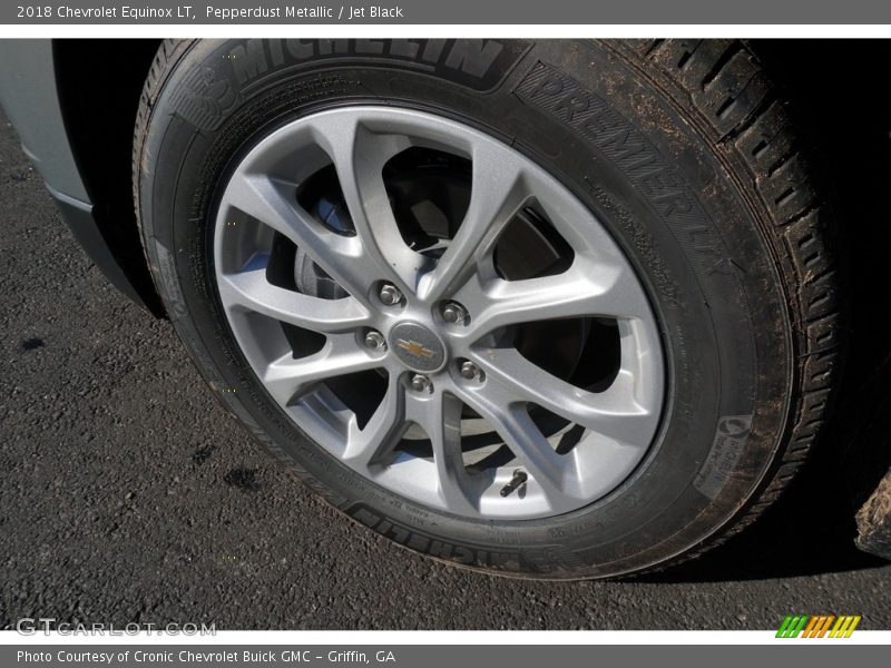 Pepperdust Metallic / Jet Black 2018 Chevrolet Equinox LT