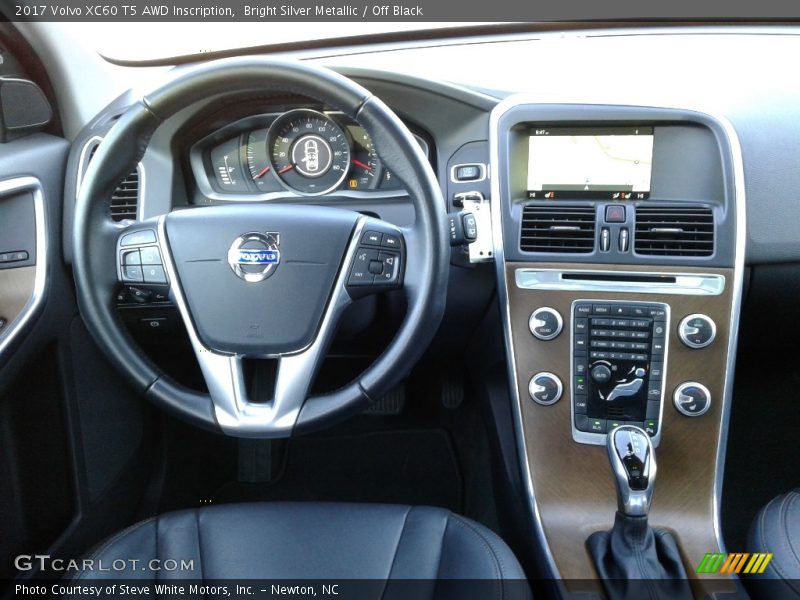 Bright Silver Metallic / Off Black 2017 Volvo XC60 T5 AWD Inscription