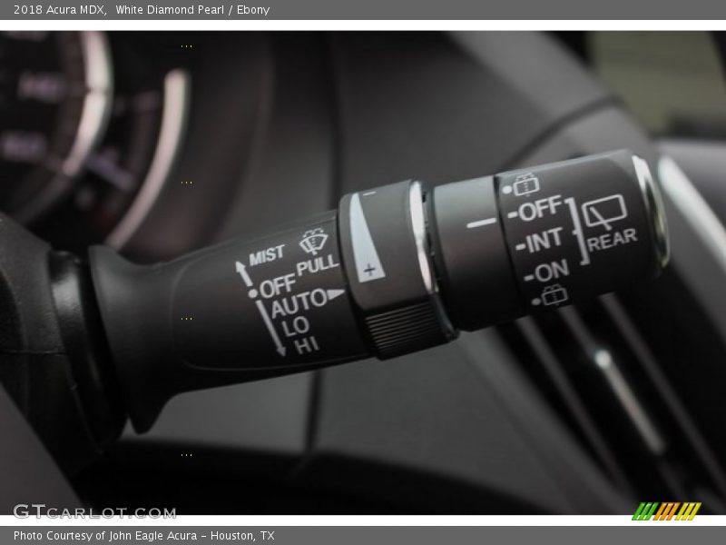 White Diamond Pearl / Ebony 2018 Acura MDX