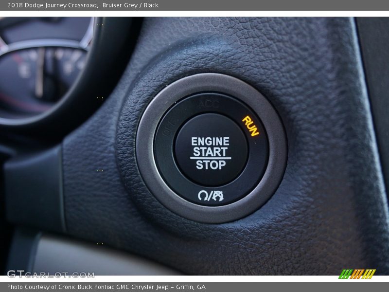 Bruiser Grey / Black 2018 Dodge Journey Crossroad