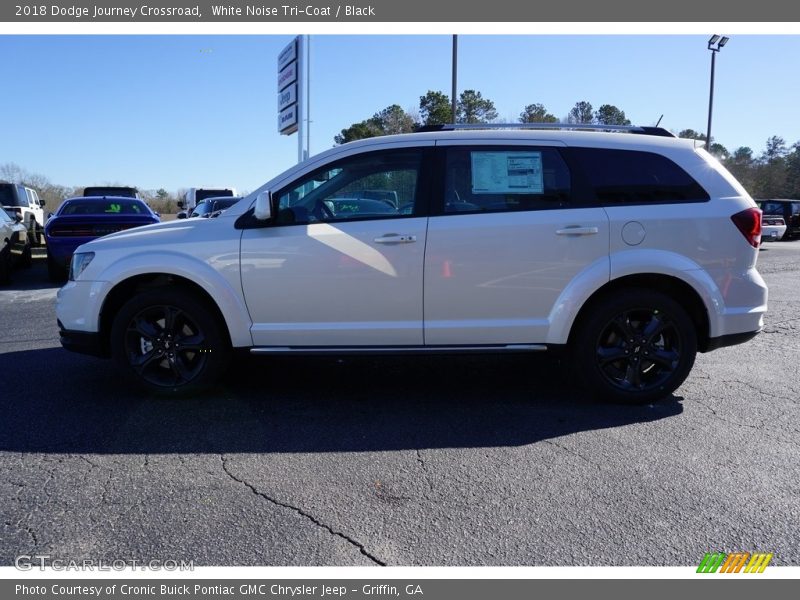 White Noise Tri-Coat / Black 2018 Dodge Journey Crossroad