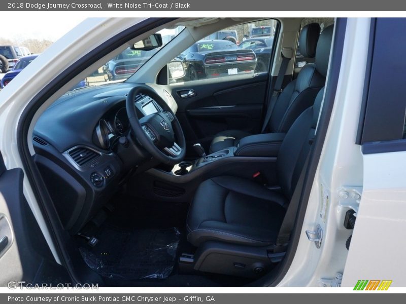 White Noise Tri-Coat / Black 2018 Dodge Journey Crossroad