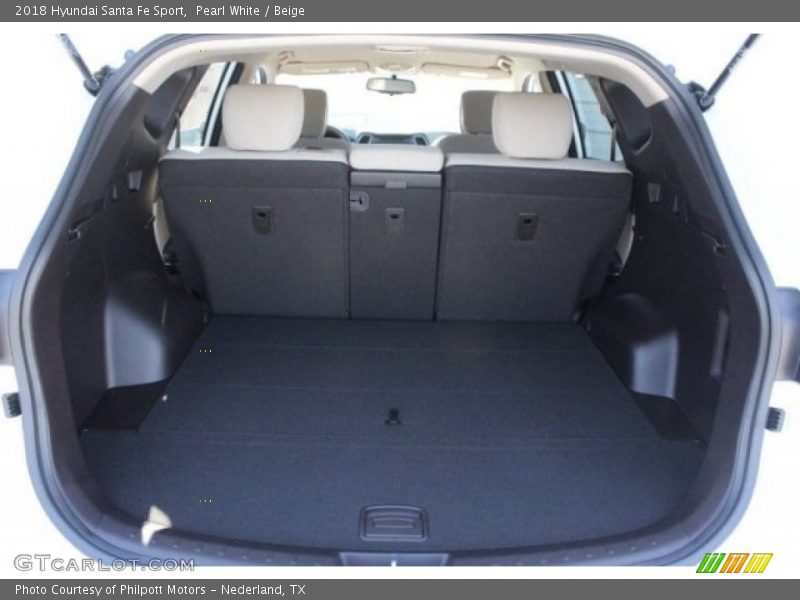 Pearl White / Beige 2018 Hyundai Santa Fe Sport