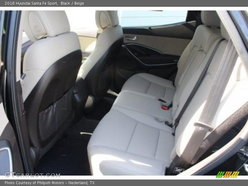 Black / Beige 2018 Hyundai Santa Fe Sport