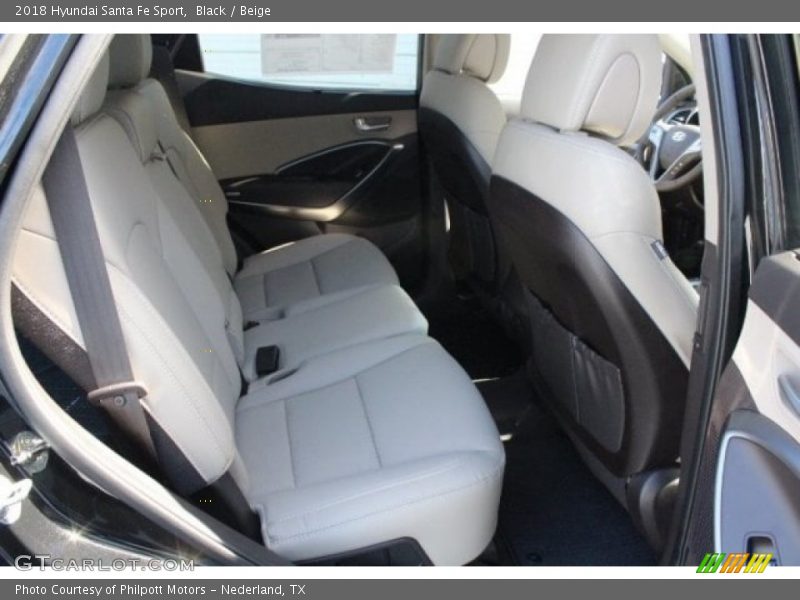 Black / Beige 2018 Hyundai Santa Fe Sport