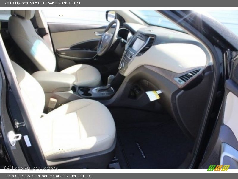 Black / Beige 2018 Hyundai Santa Fe Sport