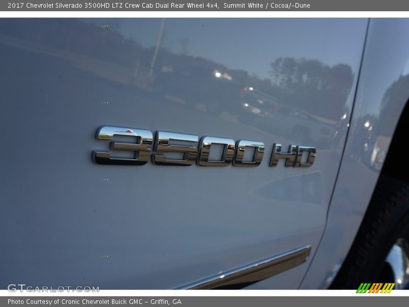 Summit White / Cocoa/­Dune 2017 Chevrolet Silverado 3500HD LTZ Crew Cab Dual Rear Wheel 4x4