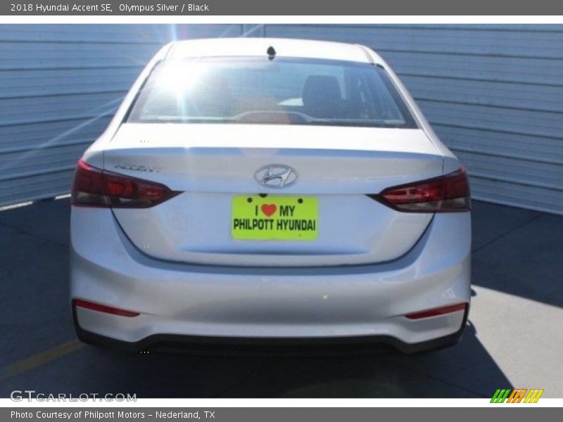 Olympus Silver / Black 2018 Hyundai Accent SE