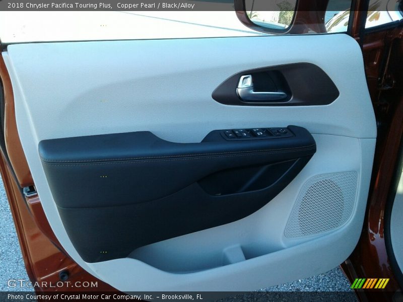 Copper Pearl / Black/Alloy 2018 Chrysler Pacifica Touring Plus