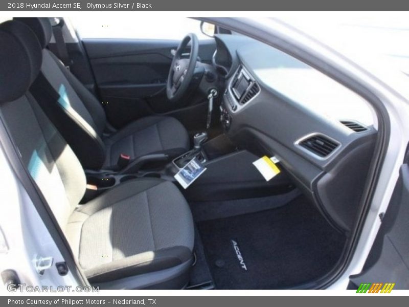 Olympus Silver / Black 2018 Hyundai Accent SE