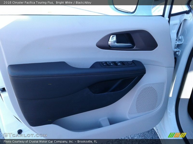 Bright White / Black/Alloy 2018 Chrysler Pacifica Touring Plus