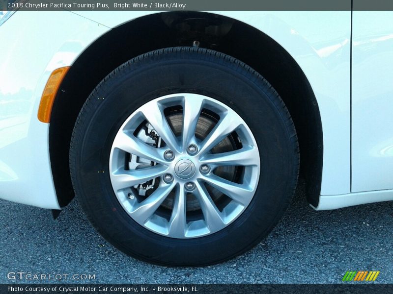 Bright White / Black/Alloy 2018 Chrysler Pacifica Touring Plus