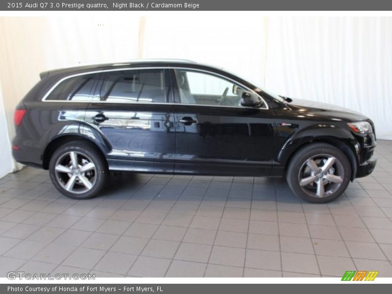 Night Black / Cardamom Beige 2015 Audi Q7 3.0 Prestige quattro