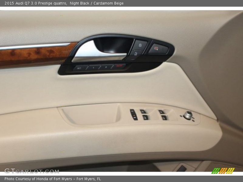 Night Black / Cardamom Beige 2015 Audi Q7 3.0 Prestige quattro