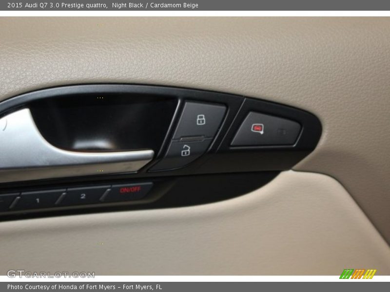 Night Black / Cardamom Beige 2015 Audi Q7 3.0 Prestige quattro