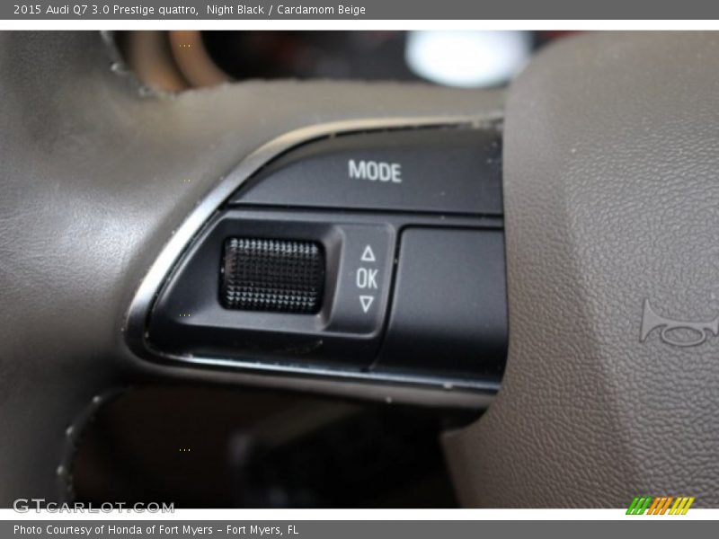Night Black / Cardamom Beige 2015 Audi Q7 3.0 Prestige quattro